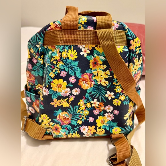 Loungefly Pokémon Tropical Pikachu Starter Pokémon Mini Backpack
